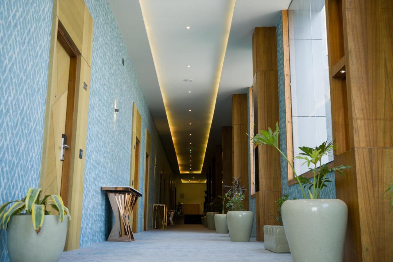 Hotel Clarks Inn Suites Kangra Exterior foto
